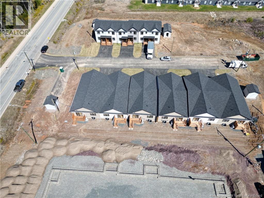 #107 2-290 Colonel Nase Boulevard - 27