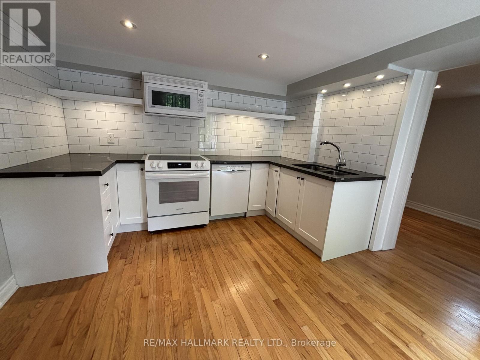 Kitchen Current