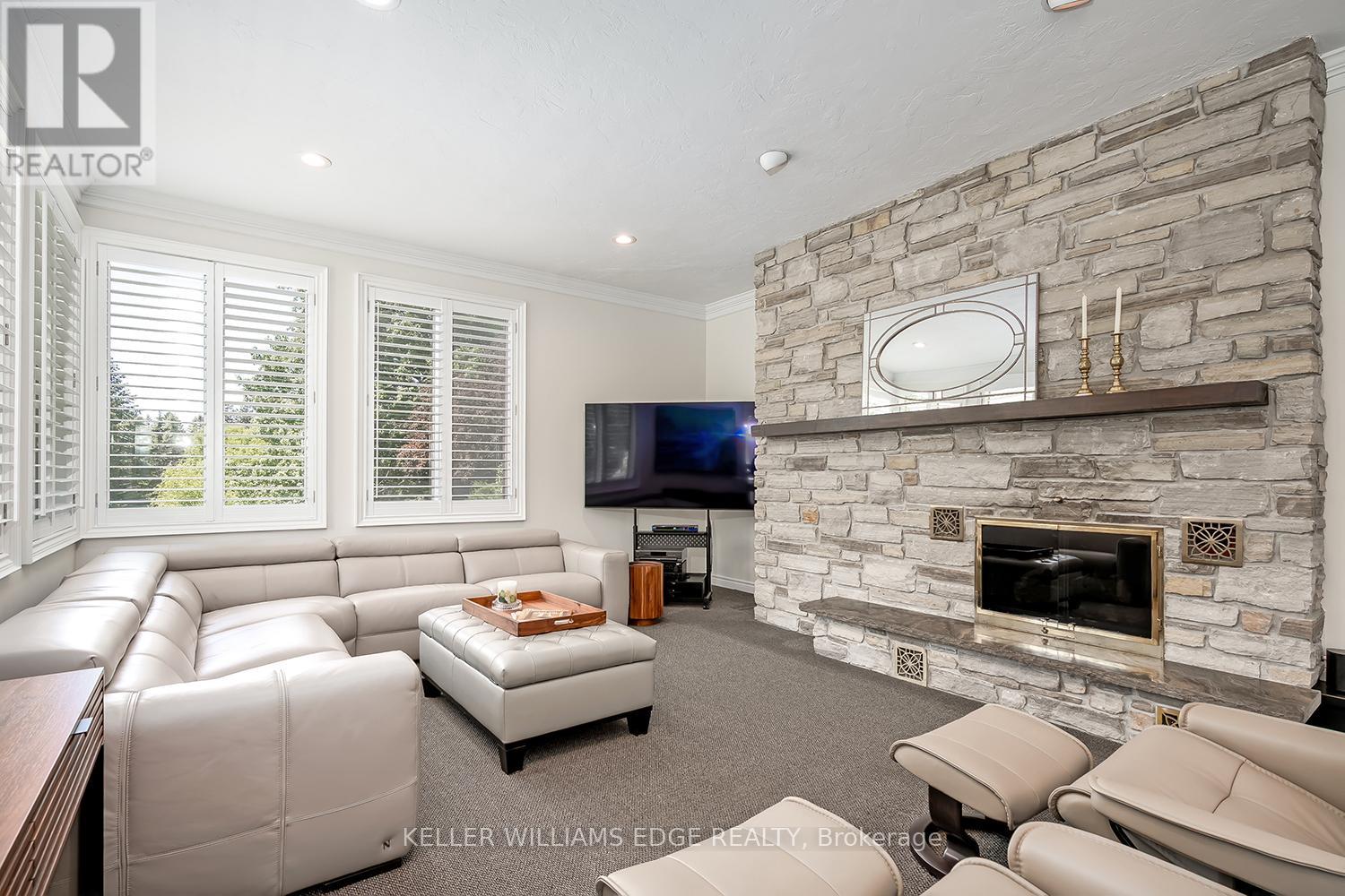 938 GOVERNOR'S ROAD - 14