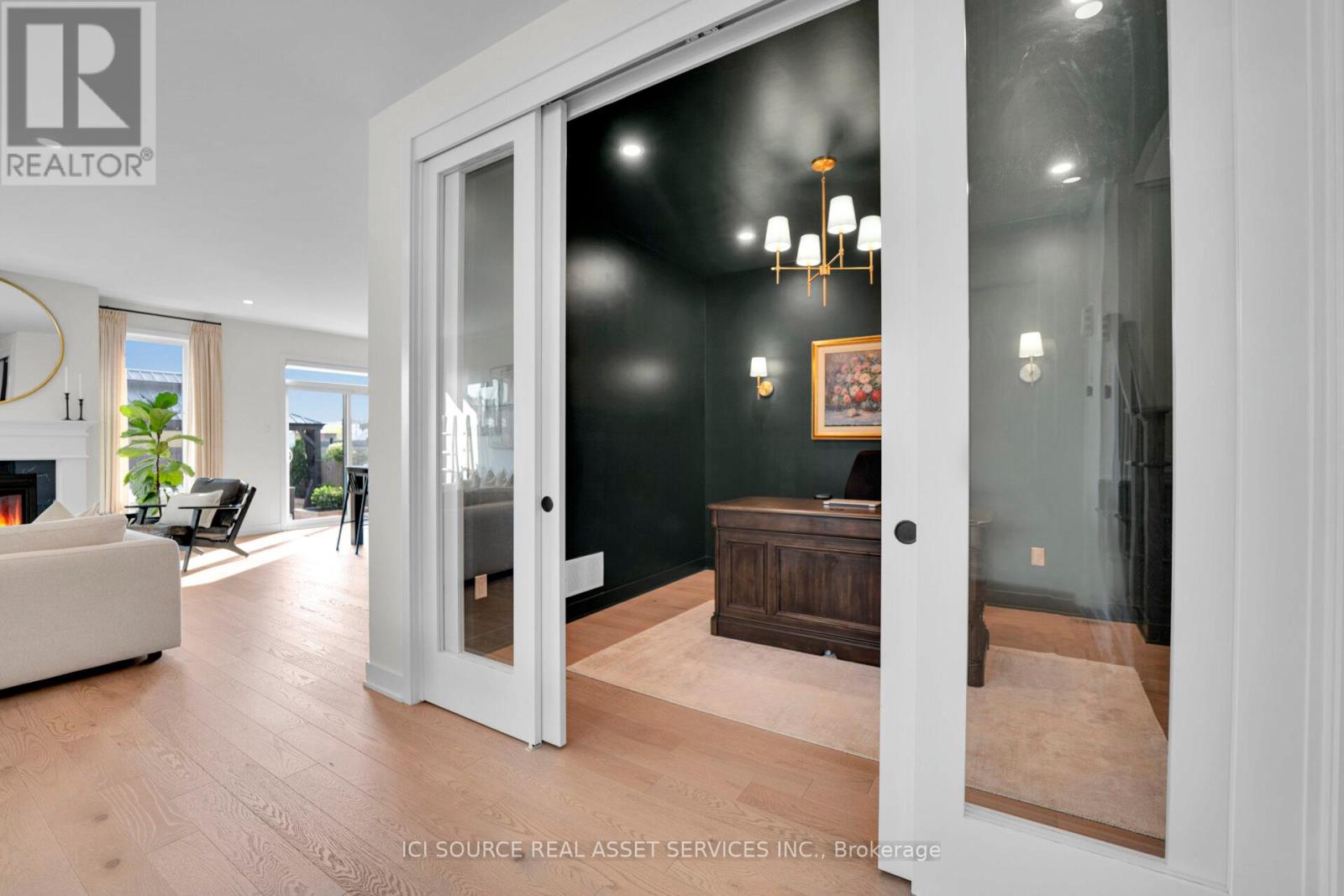 342 FINIAL WAY - 13