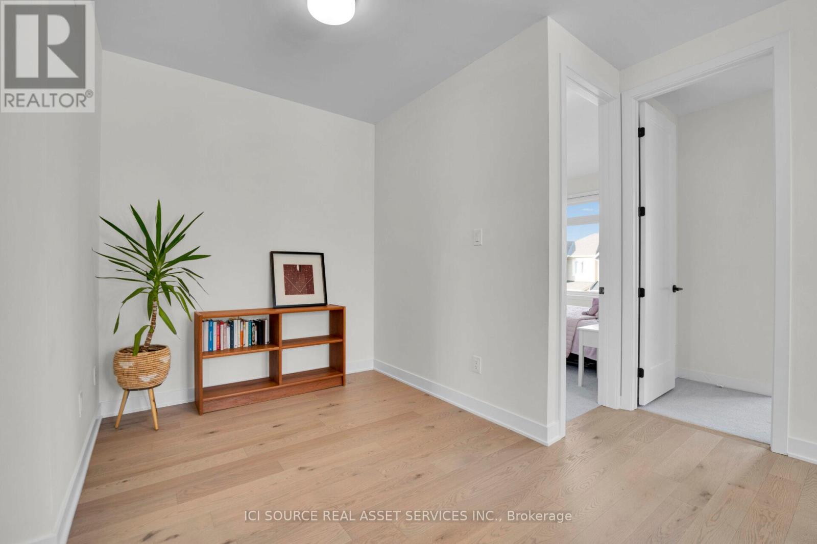 342 FINIAL WAY - 26