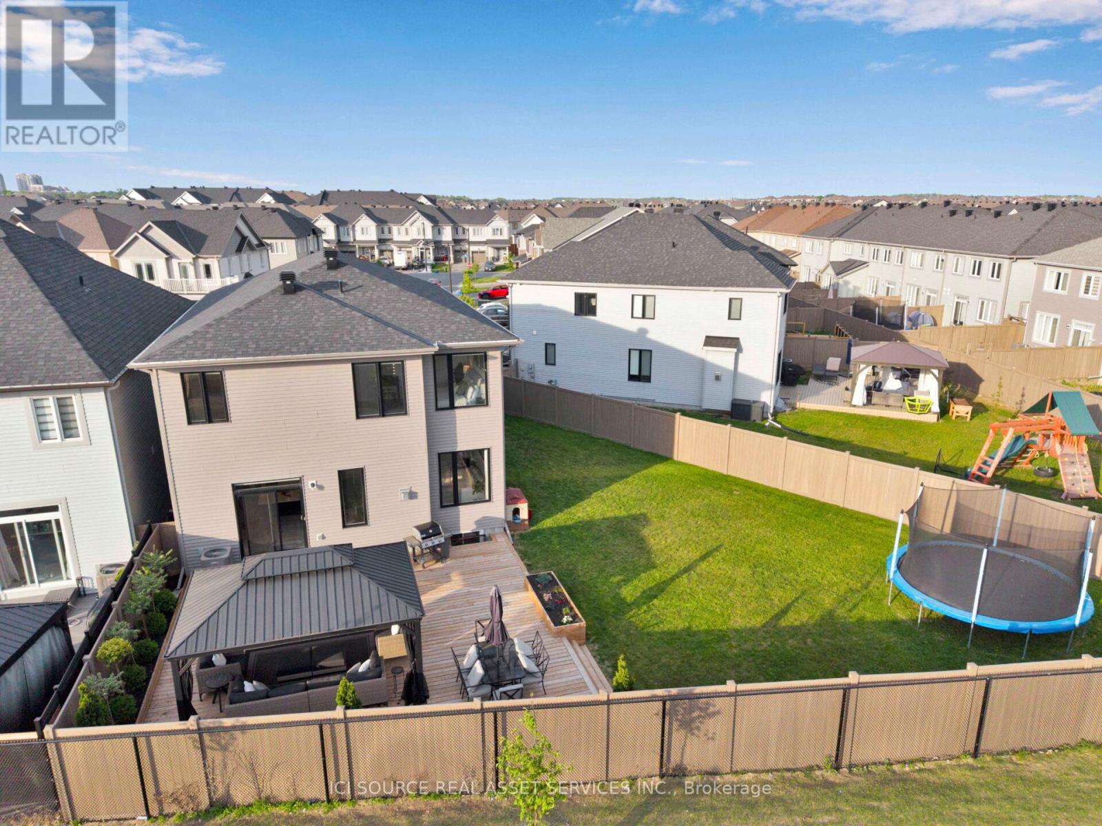 342 FINIAL WAY - 3
