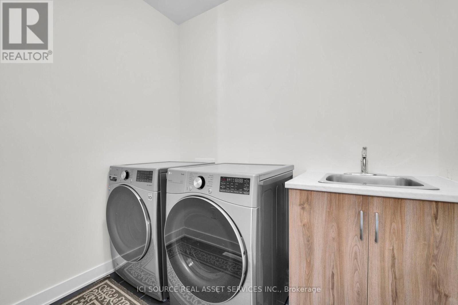 342 FINIAL WAY - 32
