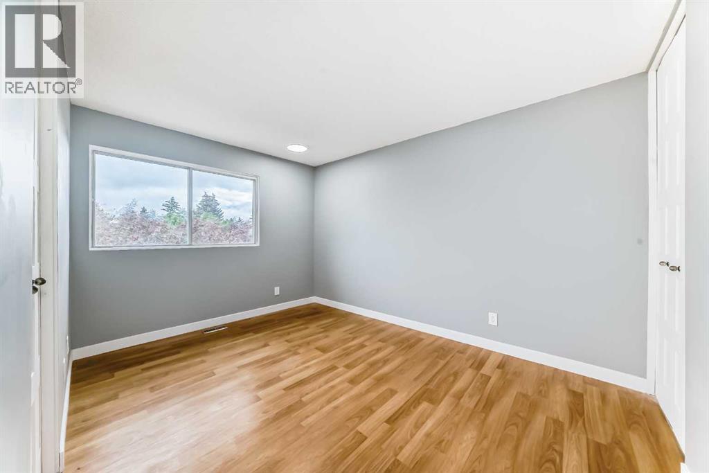 232 Marlborough Way NE — photo 17
