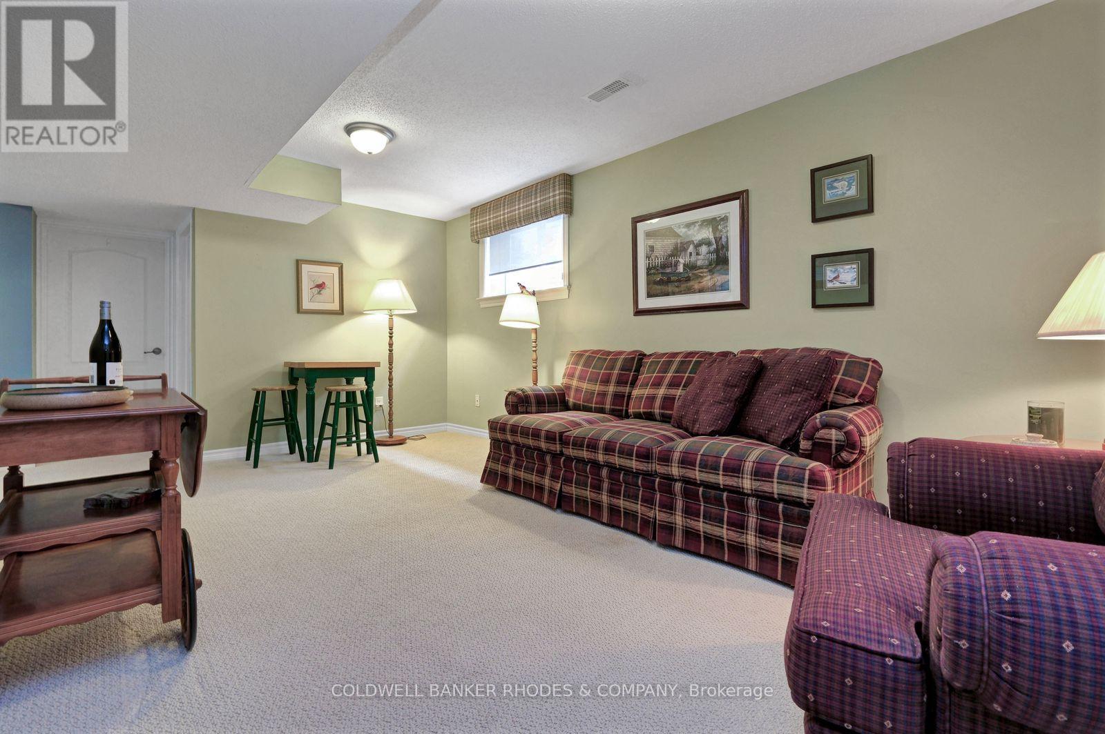2 Bed, 3 Bath House for Sale in Ottawa – 202 BULRUSH CRESCENT, Ottawa – MLS# X13429984 - Image 28