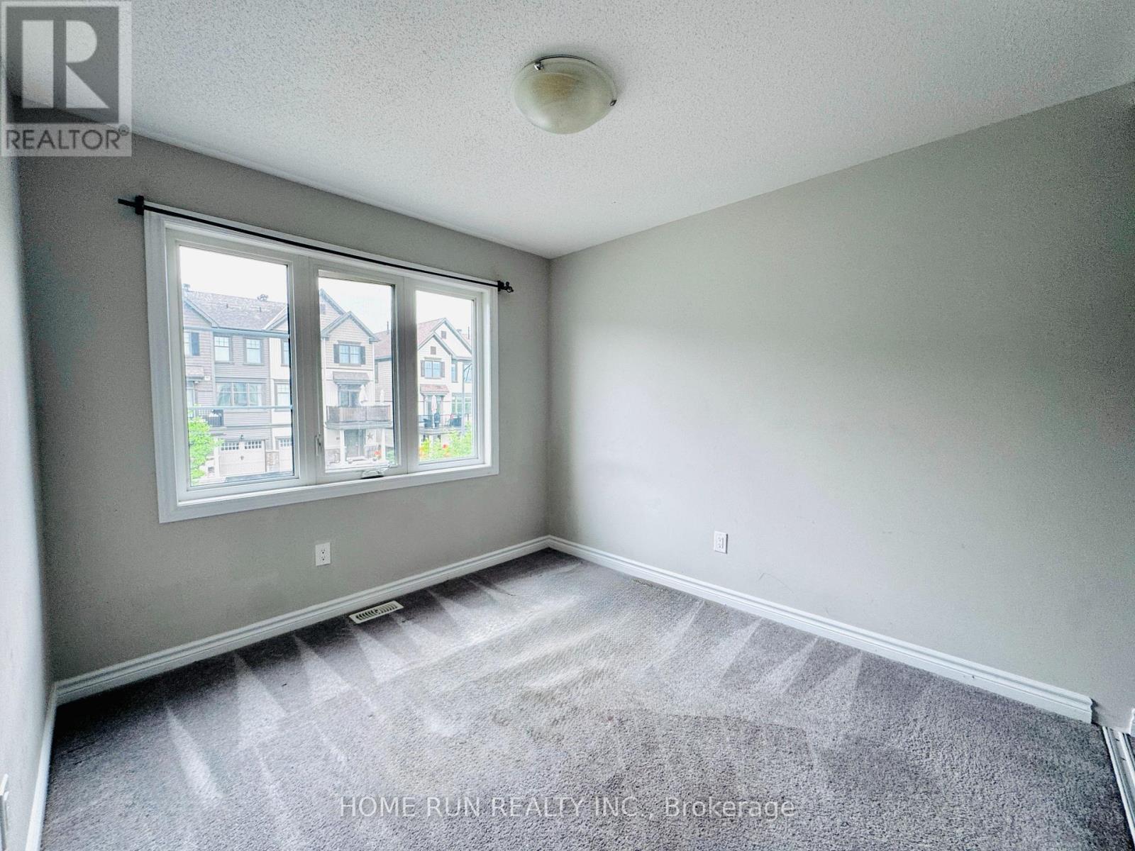 4 Bed, 3 Bath House for Rent in Ottawa – 621 LAURALEAF CRESCENT, Ottawa – MLS# X13429996 - Image 17