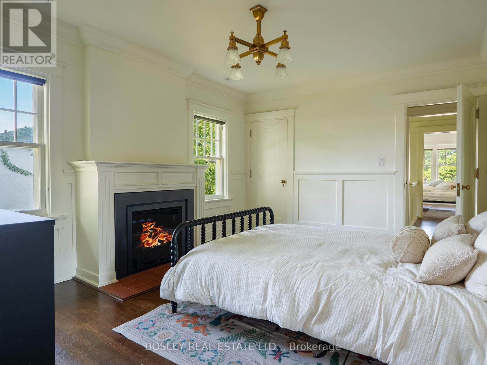 3792 MAIN STREET - 21
