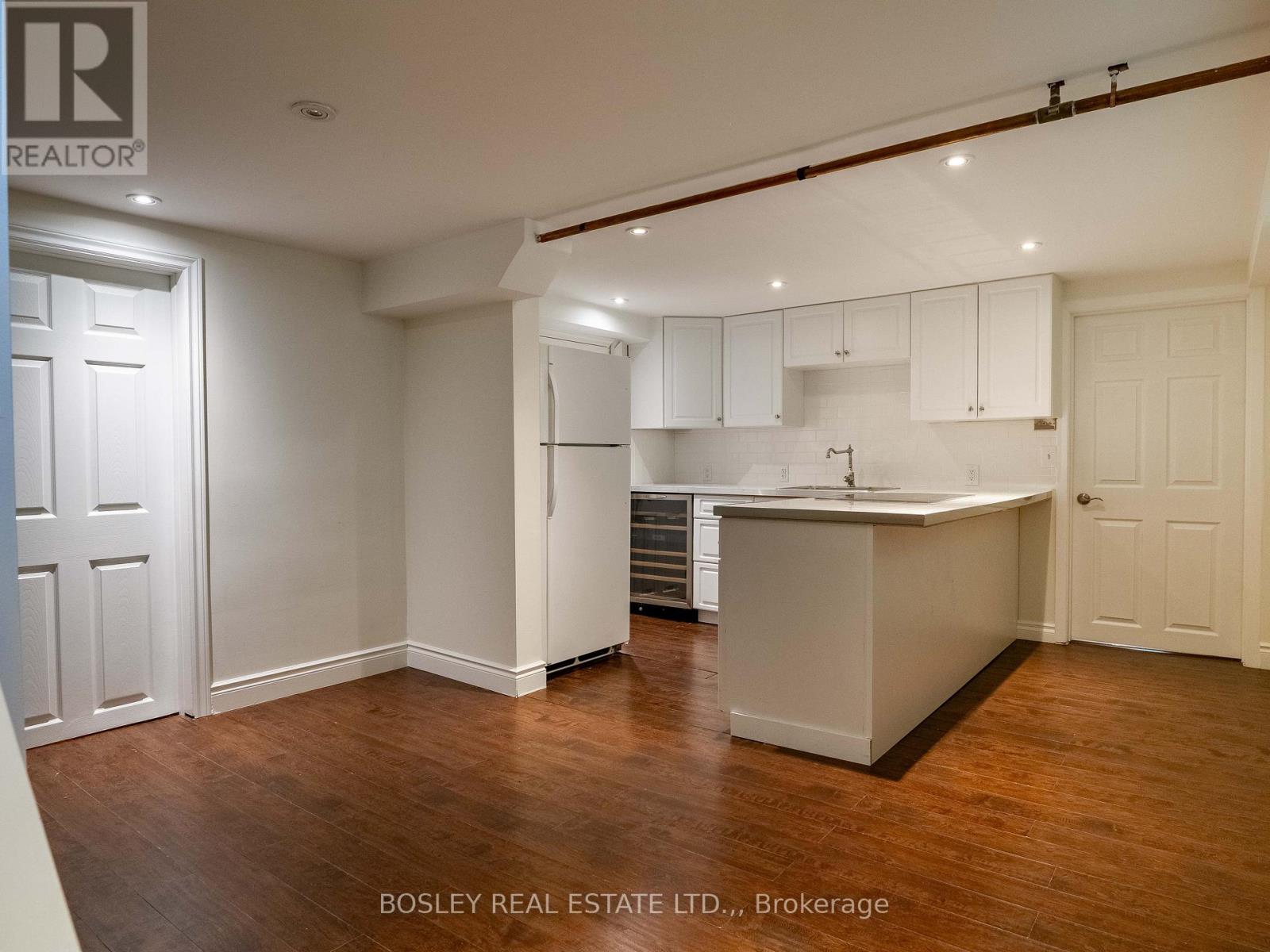 3792 MAIN STREET - 29