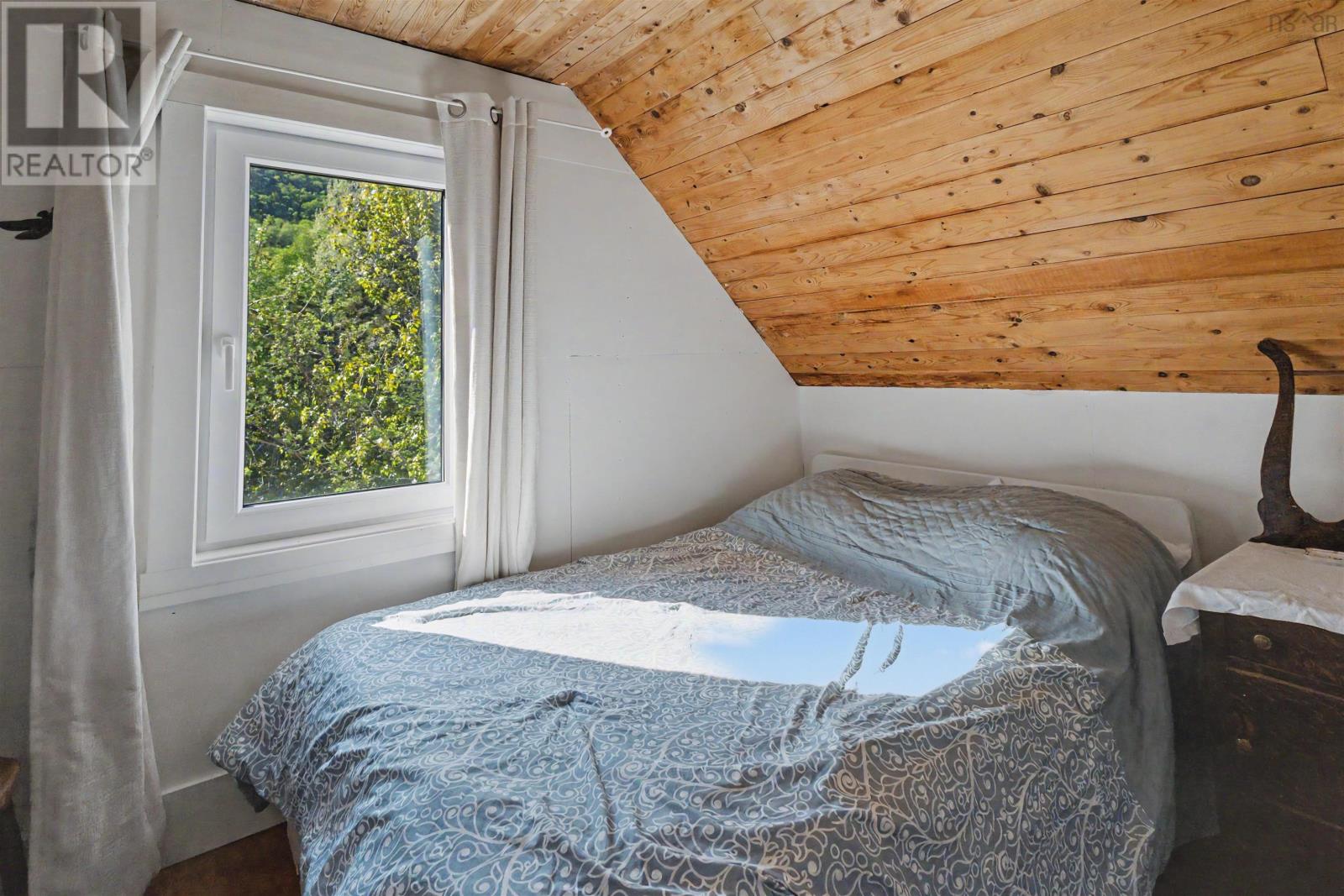 Property 22 of 46 of 208 Jersey Cove Road