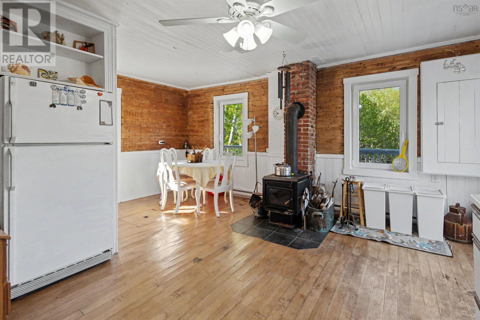 Property 4 of 46 of 208 Jersey Cove Road