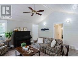 719 York Avenue N, South Bruce Peninsula, ON N0H2G0 Photo 14