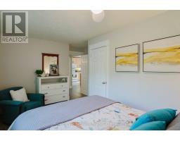 719 York Avenue N, South Bruce Peninsula, ON N0H2G0 Photo 32