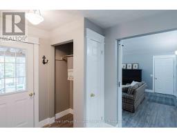 Bathroom - 719 York Avenue N, South Bruce Peninsula, ON N0H2G0 Photo 9