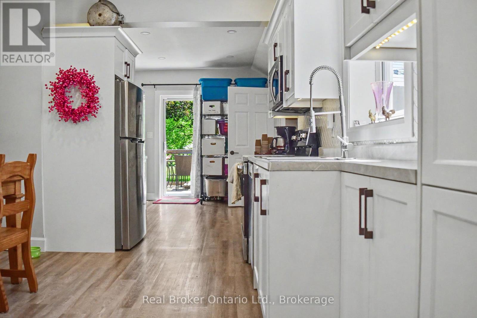 523 MILL STREET - 11
