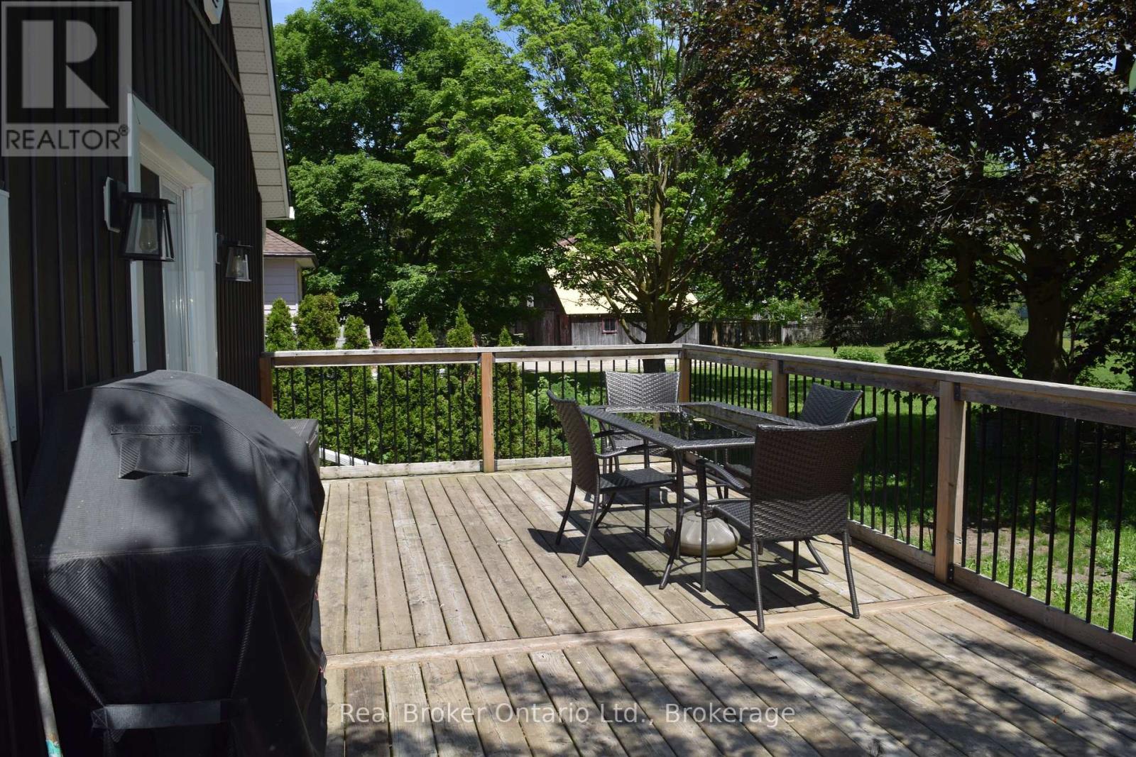 523 MILL STREET - 33