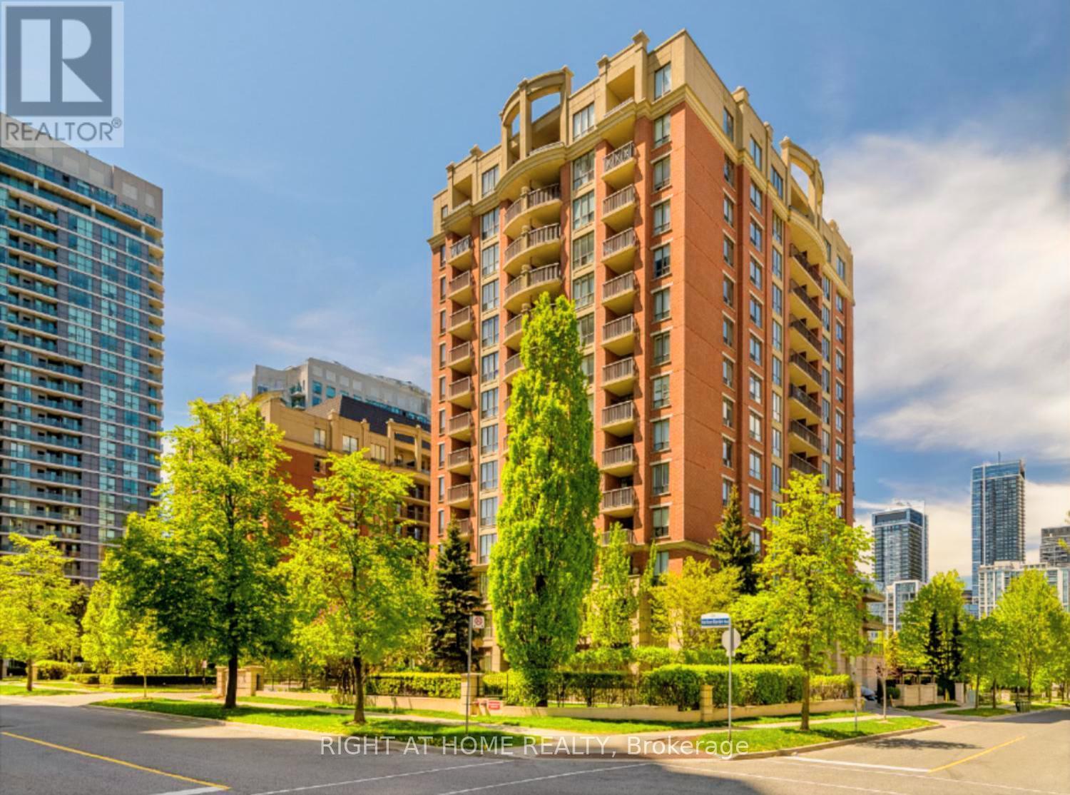 #PH6 55 HARRISON GARDEN BOULEVARD - 1