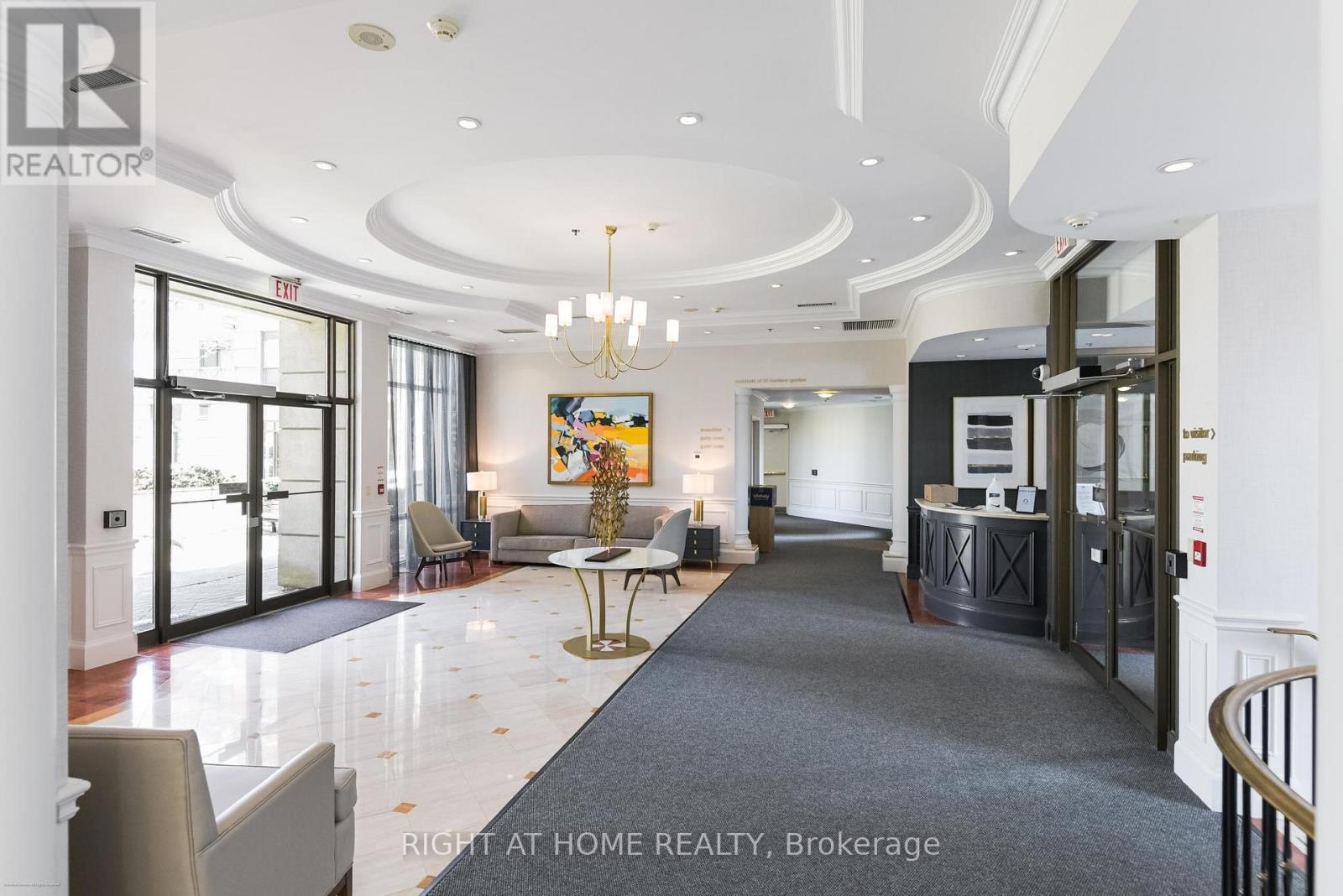 #PH6 55 HARRISON GARDEN BOULEVARD - 20