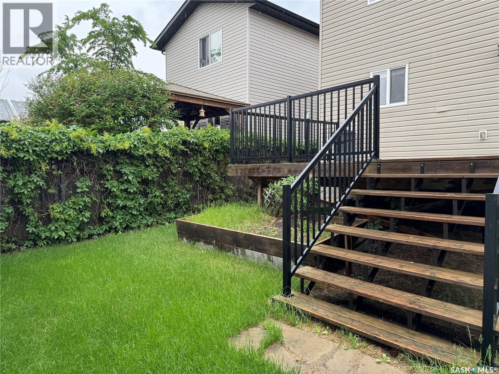 122 Keedwell STREET — photo 39