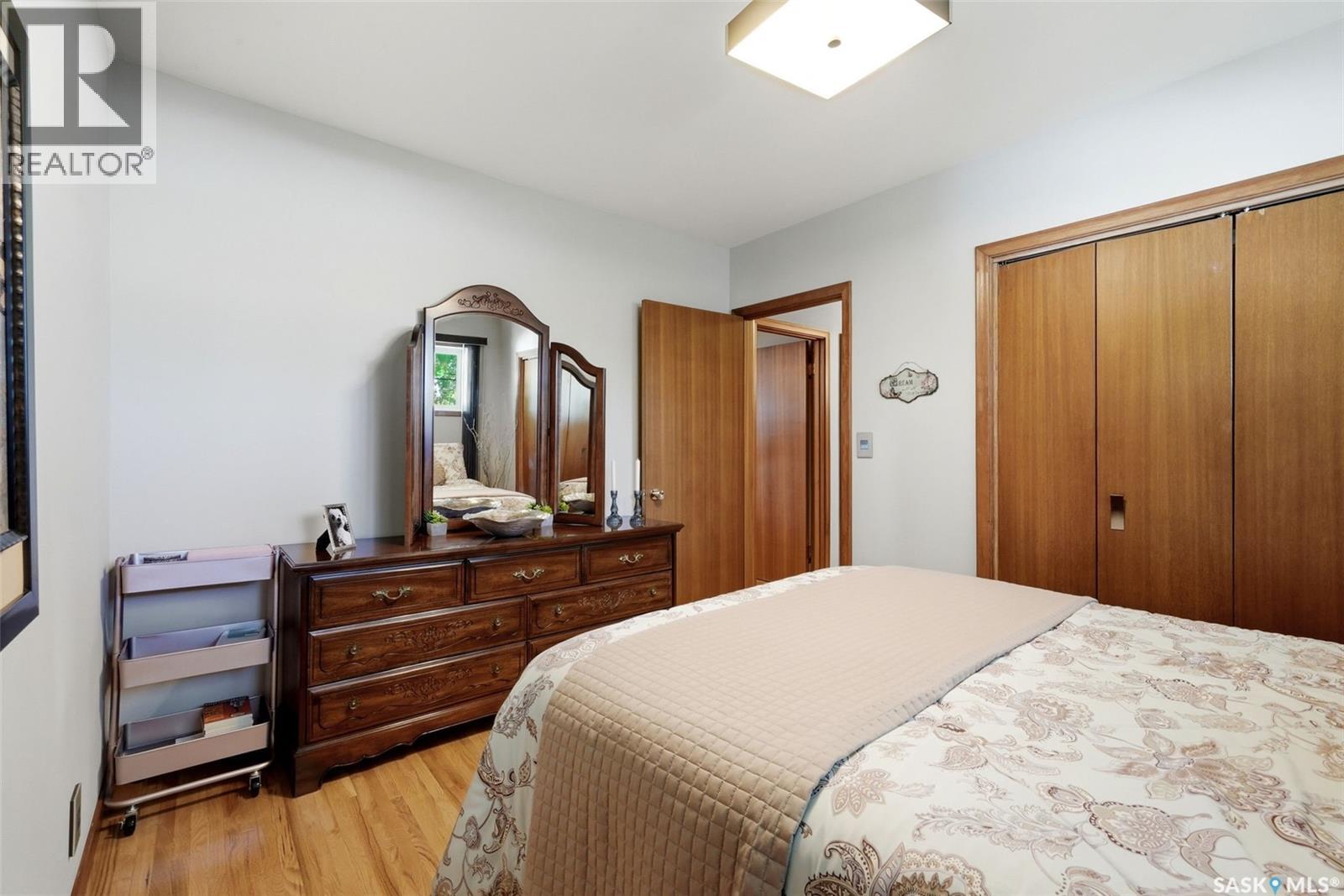 2738 Cameron STREET — photo 23