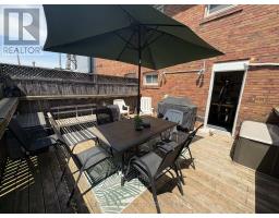 Main Floor - 2241 Queen Street E, Toronto, ON M4E1G1 Photo 24