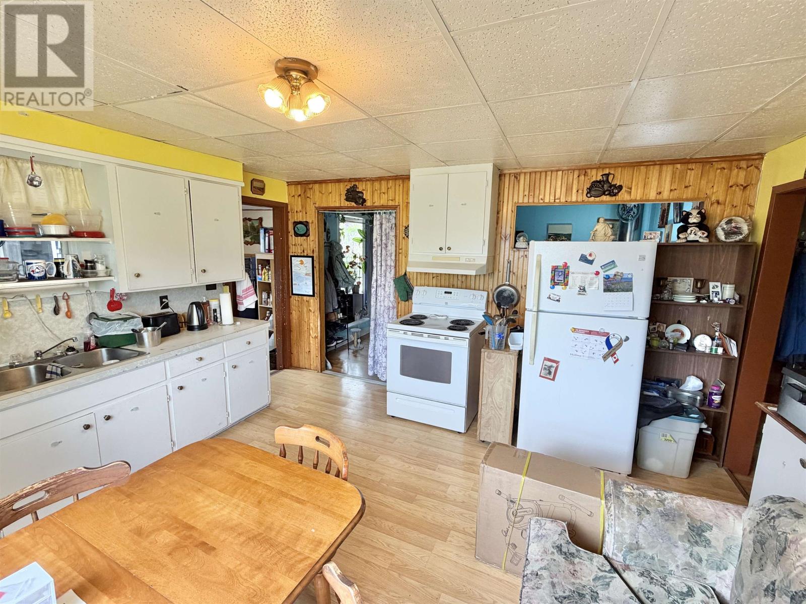 44 Riverside Drive - 13