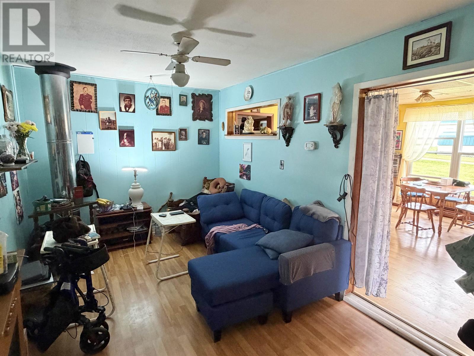 44 Riverside Drive - 15