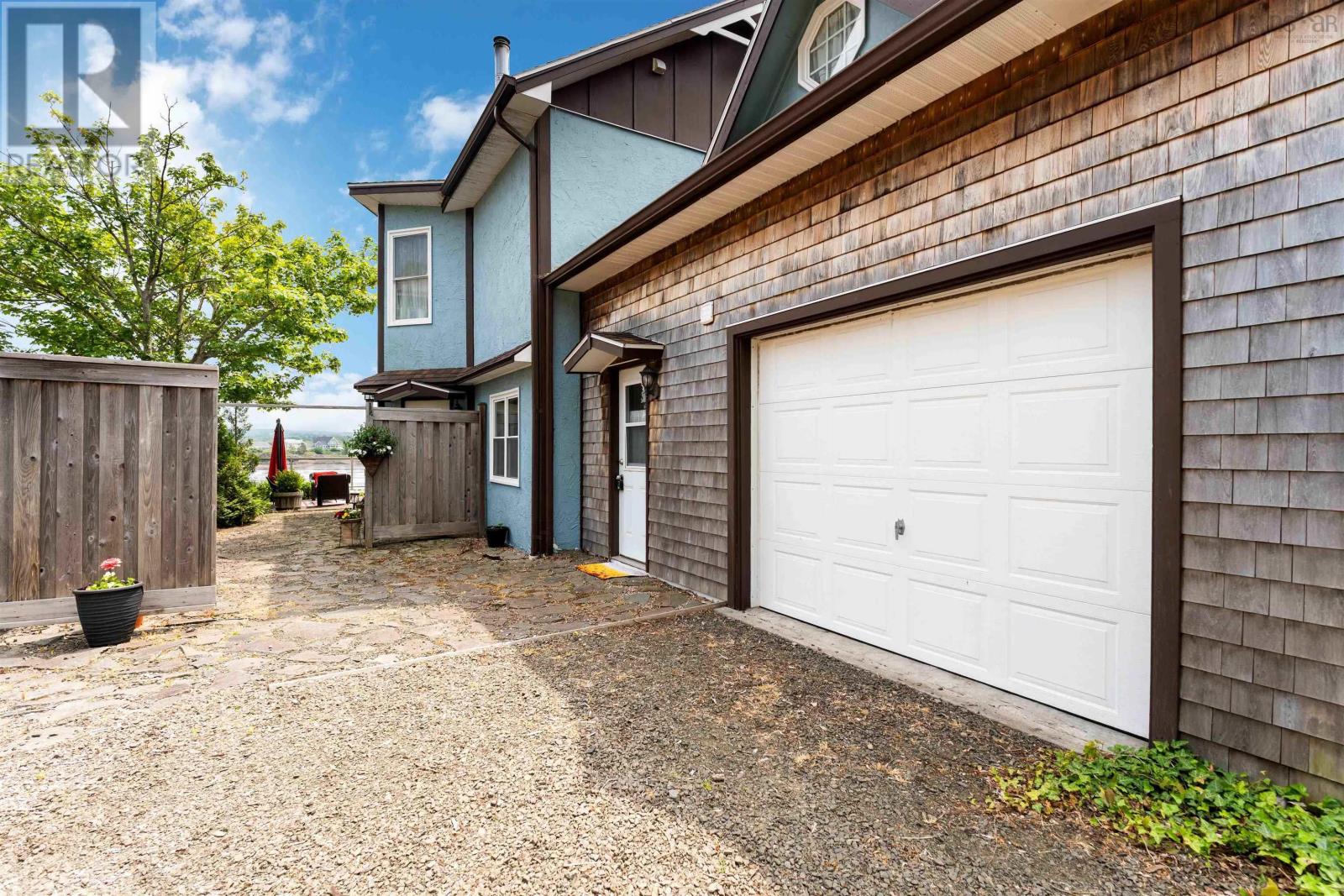 5438 Granville Road - 13
