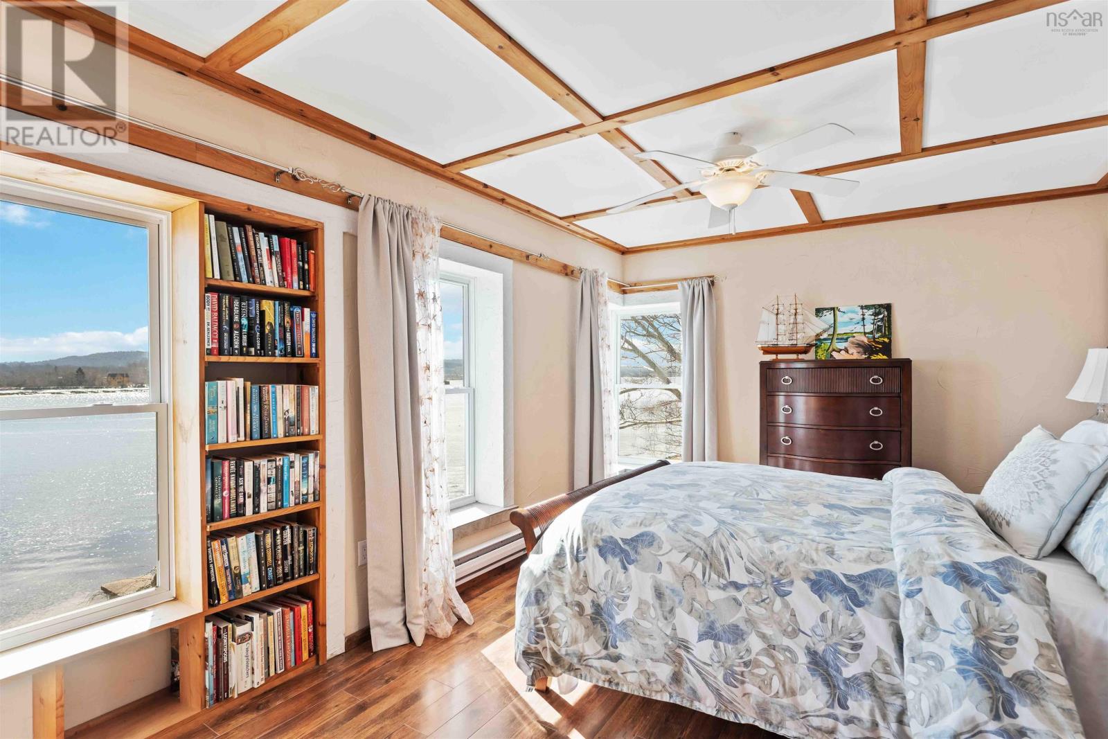 5438 Granville Road - 43