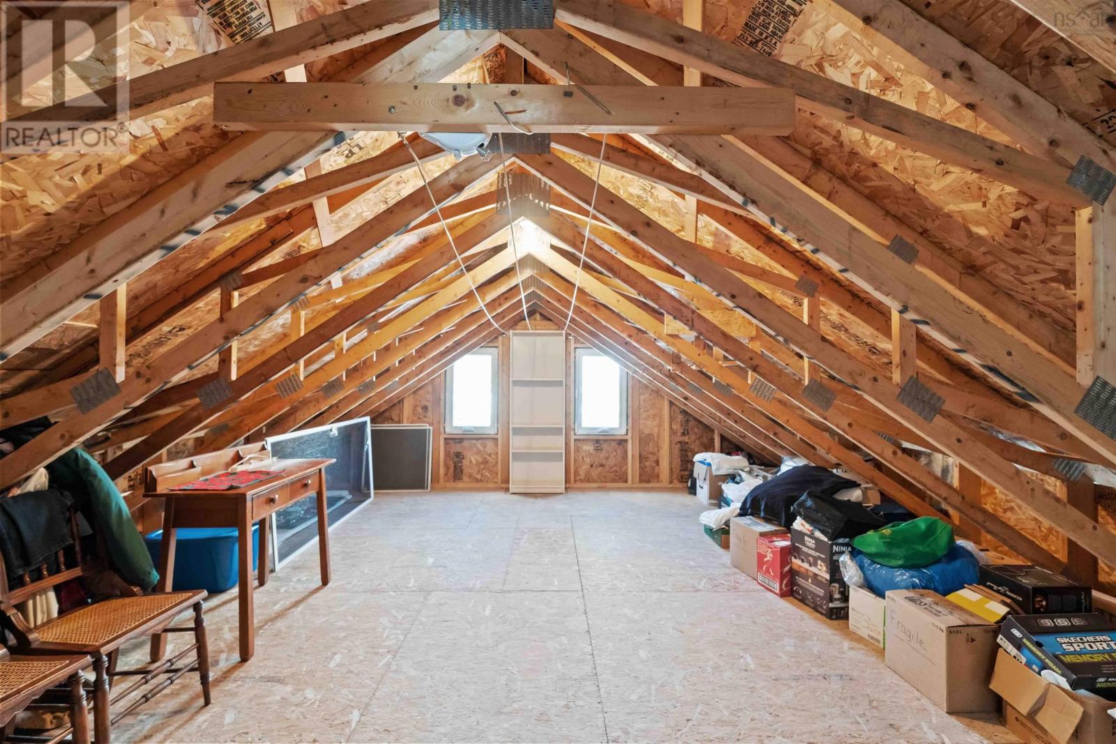 5438 Granville Road - 47