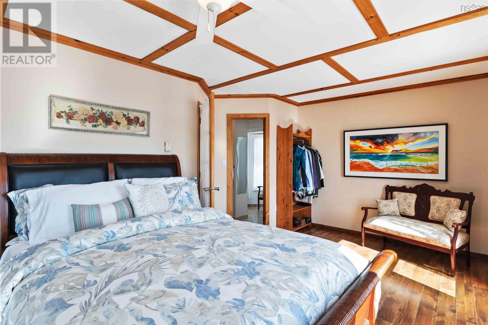 5438 Granville Road - 44