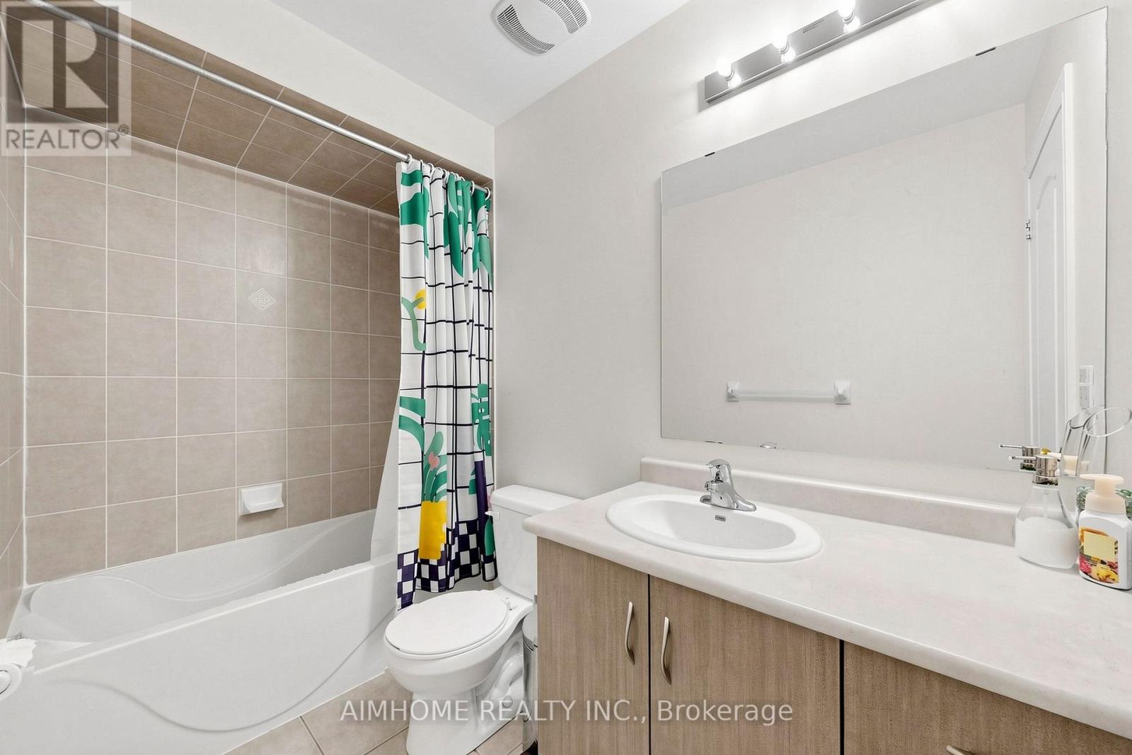 6 VALERIAN STREET - 29