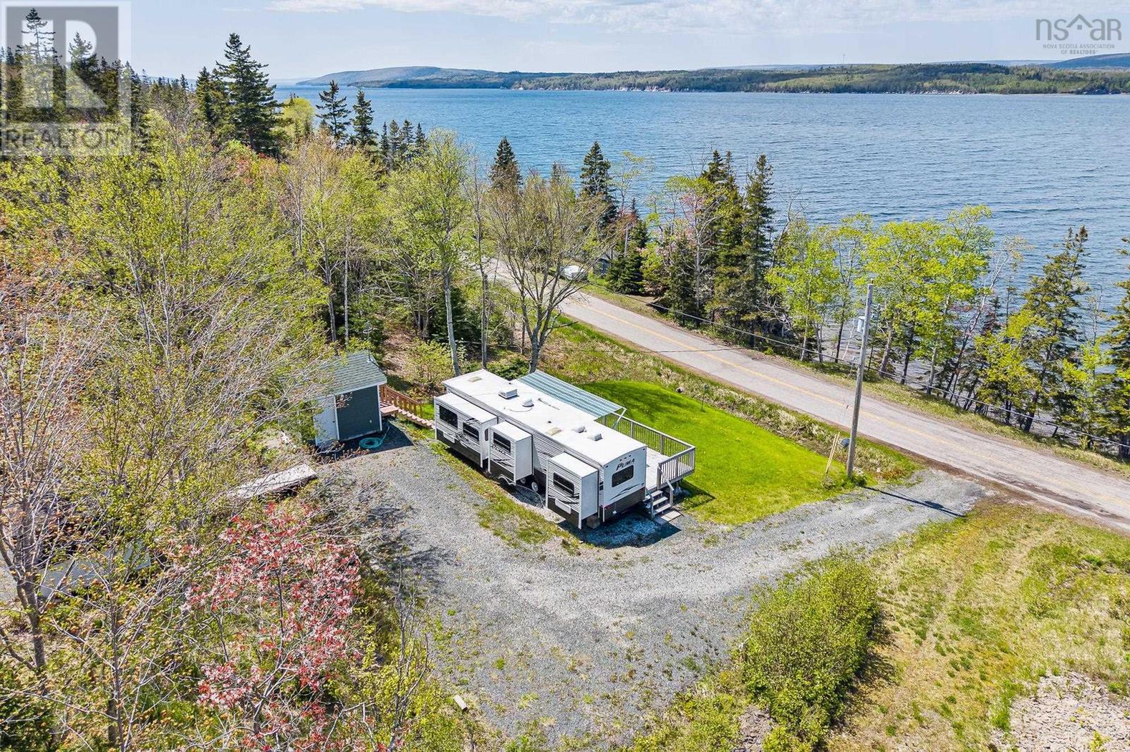 9286 Kempt Head Road - 2