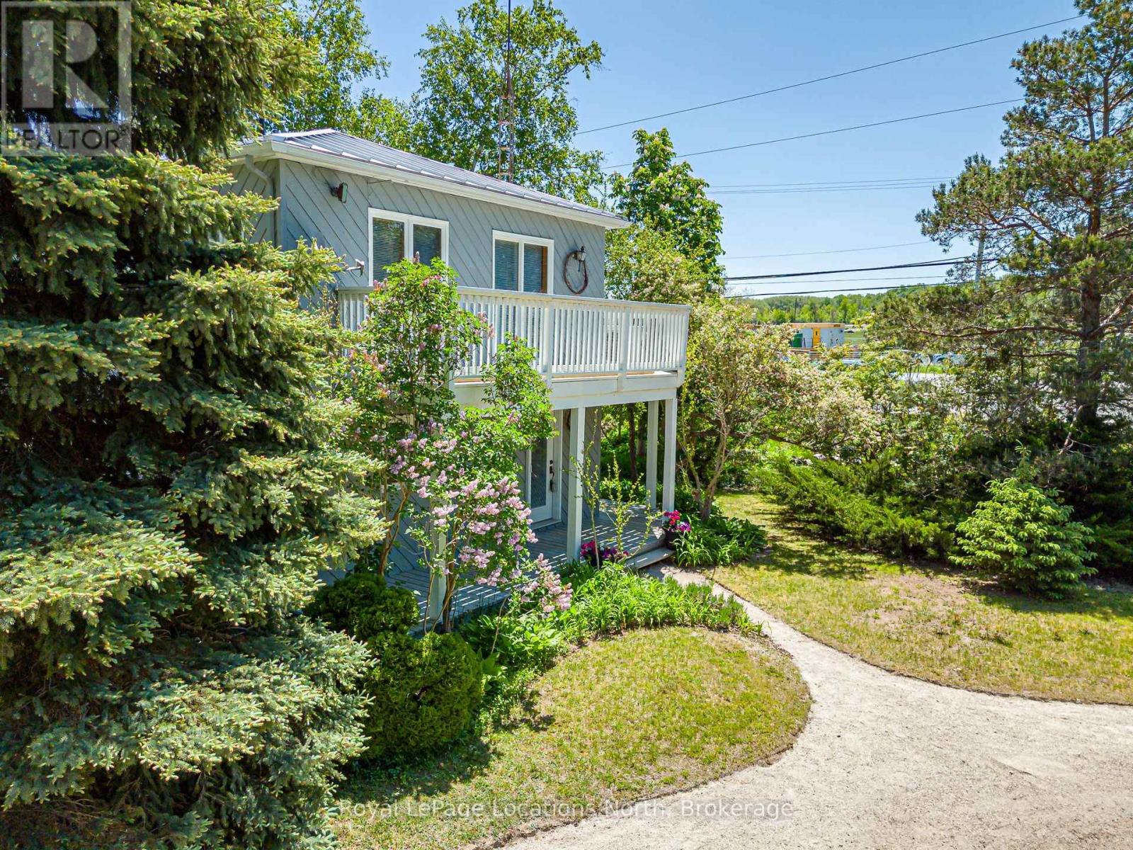 102 FRASER CRESCENT - 37
