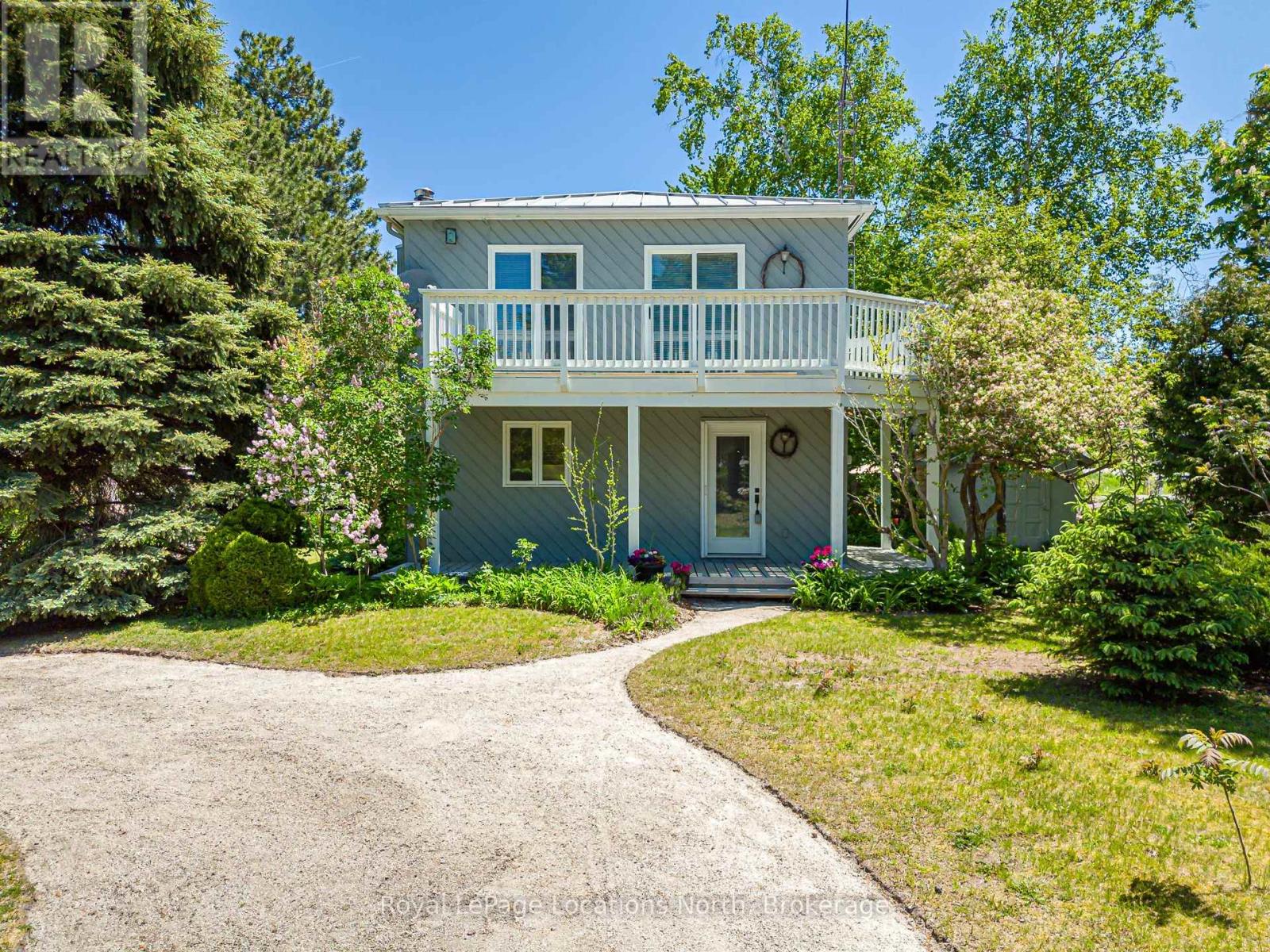 102 FRASER CRESCENT - 34