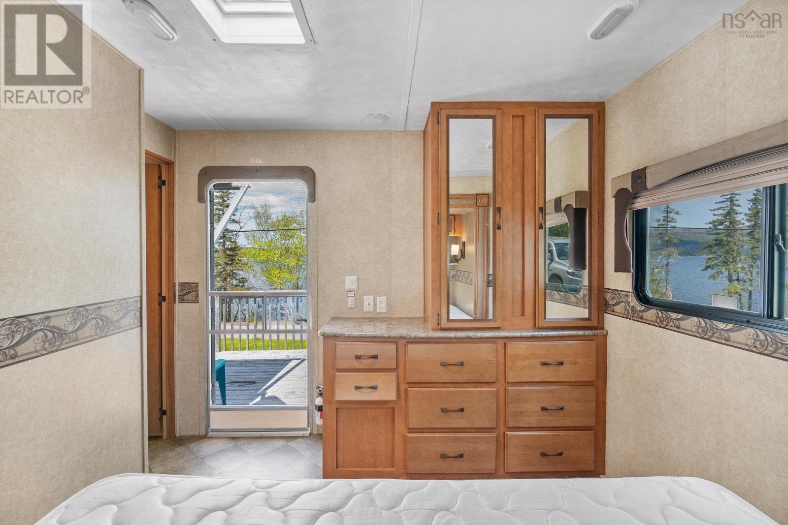 9286 Kempt Head Road - 22