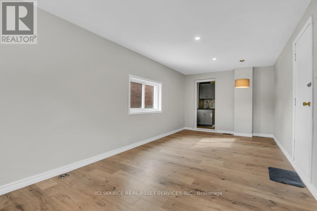 3 Bed, 1 Bath Multi-Family for Rent in Ottawa – 113 FAIRMONT AVENUE, Ottawa – MLS# X13429980 - Image 11