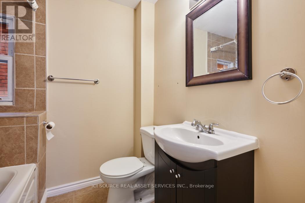 3 Bed, 1 Bath Multi-Family for Rent in Ottawa – 113 FAIRMONT AVENUE, Ottawa – MLS# X13429980 - Image 21