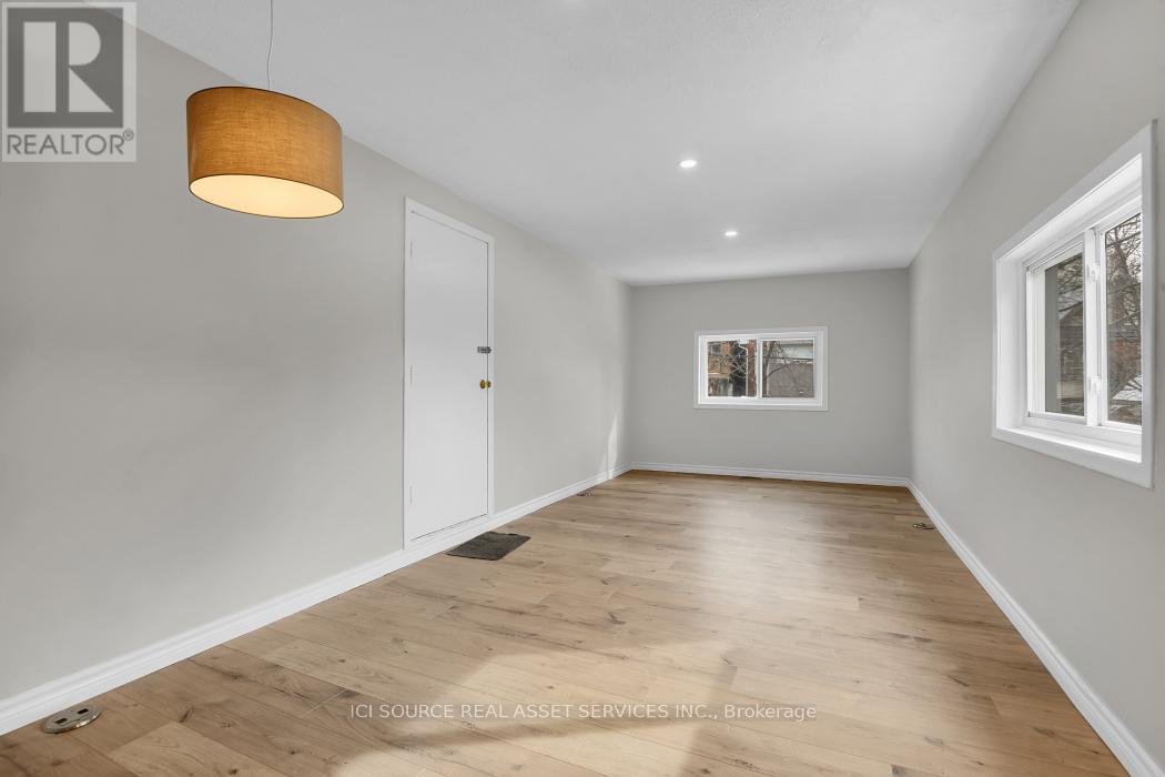 3 Bed, 1 Bath Multi-Family for Rent in Ottawa – 113 FAIRMONT AVENUE, Ottawa – MLS# X13429980 - Image 27