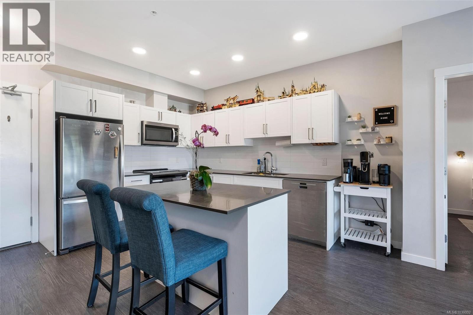 214 2843 Jacklin Road, Langford