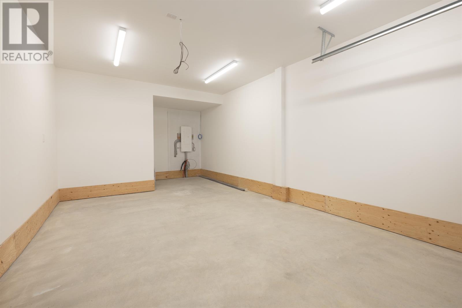 828 Weiler BLVD - 29