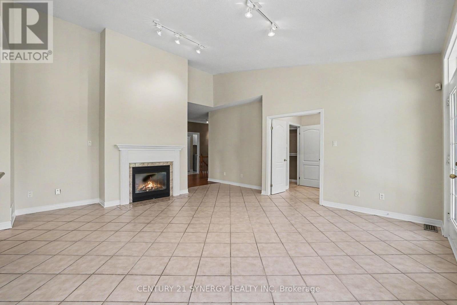 17 WARNOCK WAY - 22