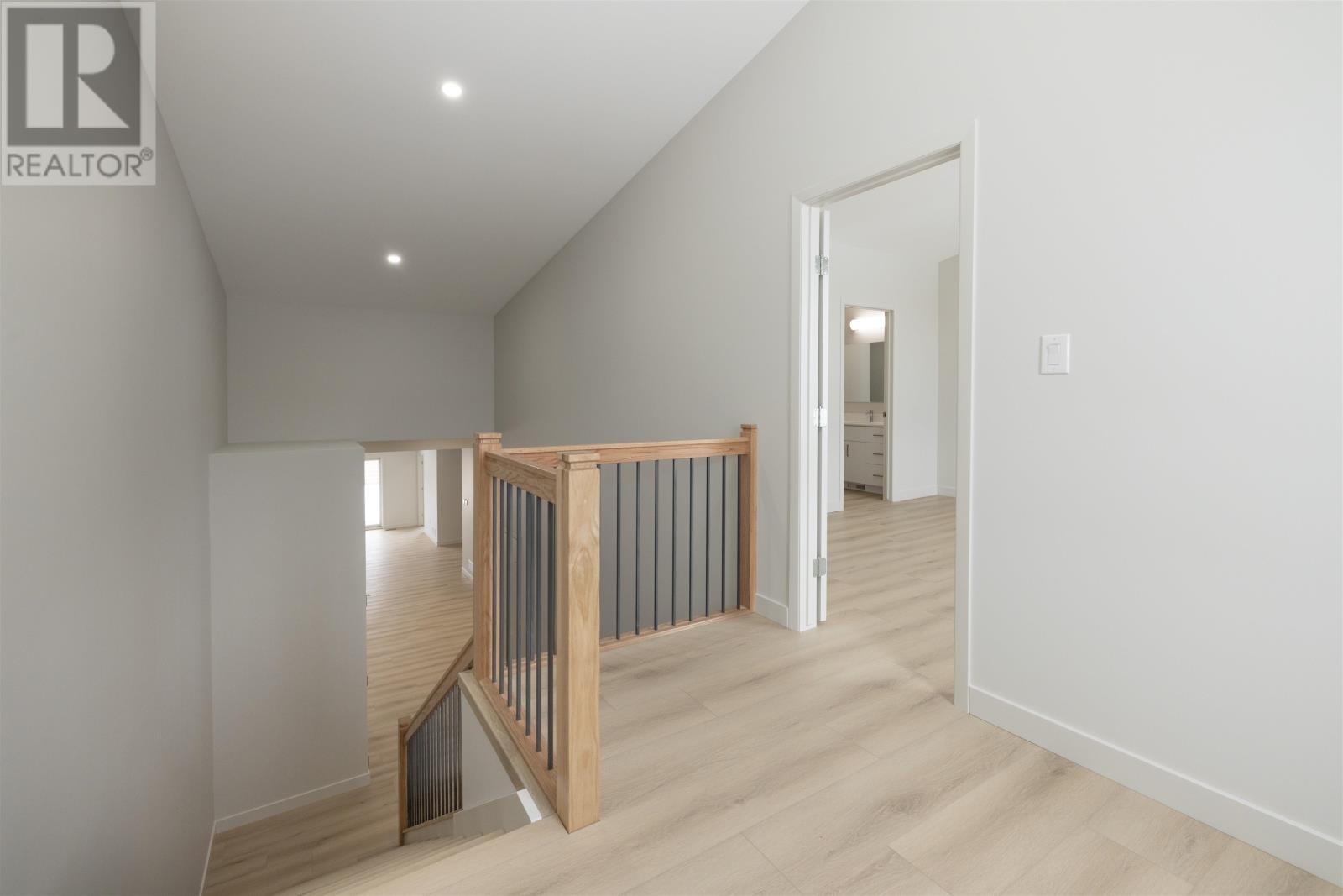 832 Weiler BLVD - 18