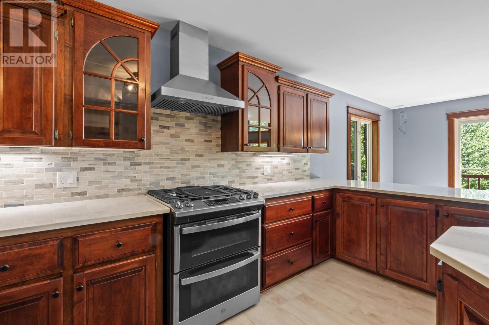 2574 NEW GLASGOW Road - 12