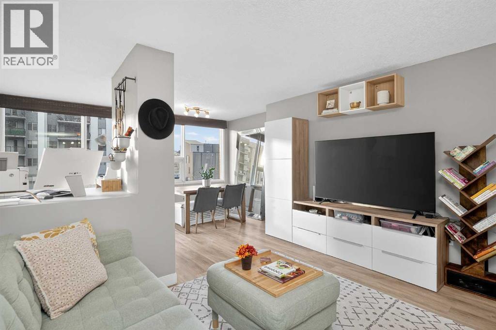 #402 626 15 Avenue SW - 1