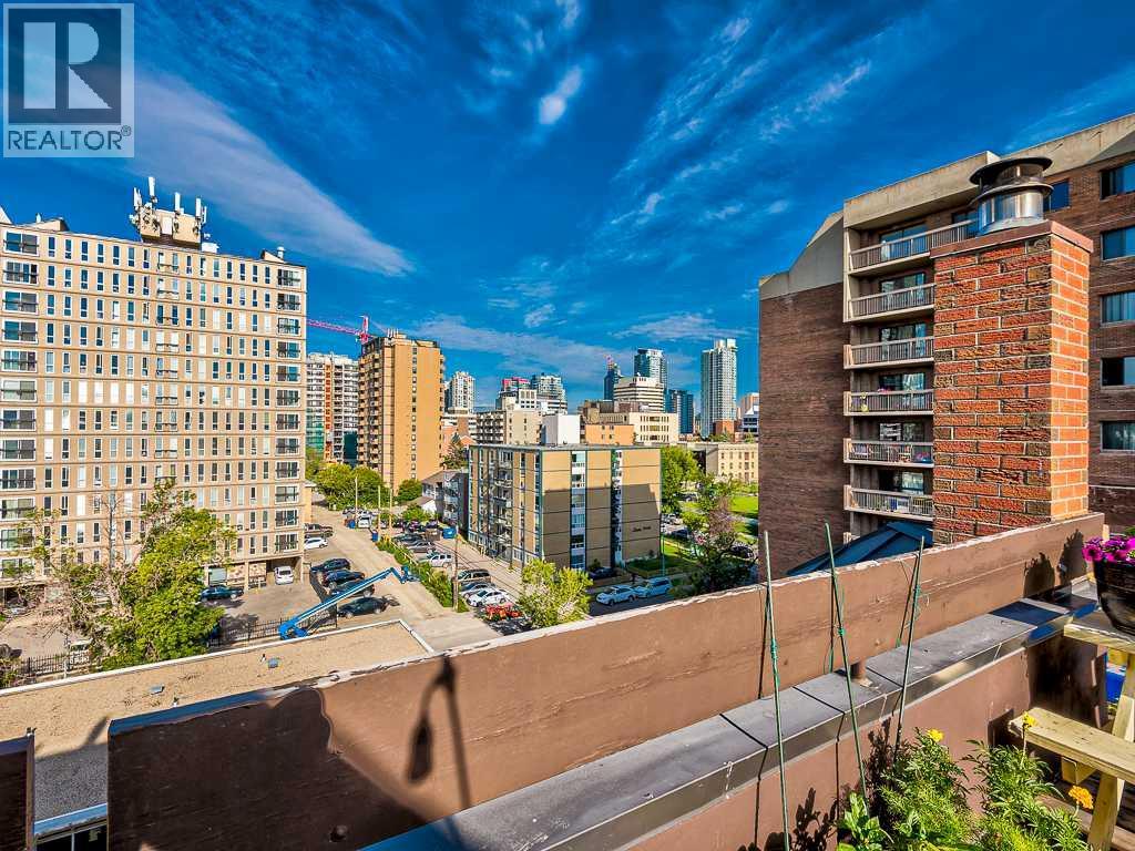 #402 626 15 Avenue SW - 27