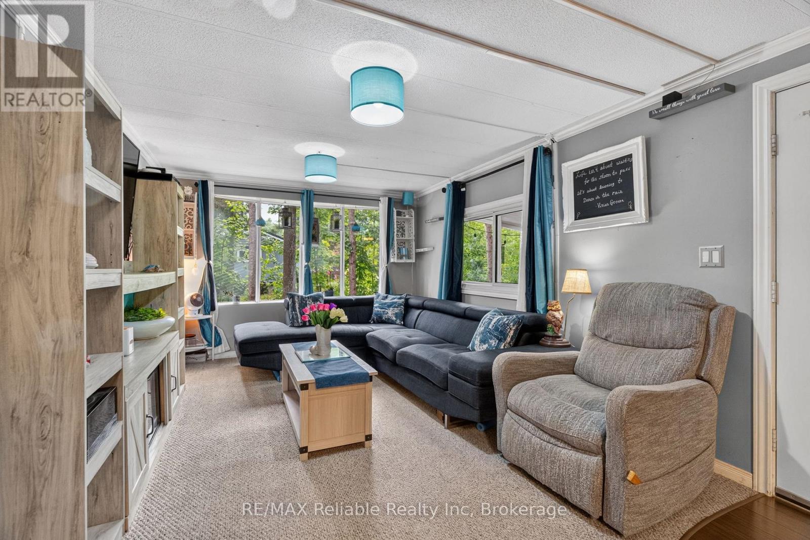 401 SUGAR MAPLE DRIVE - 10