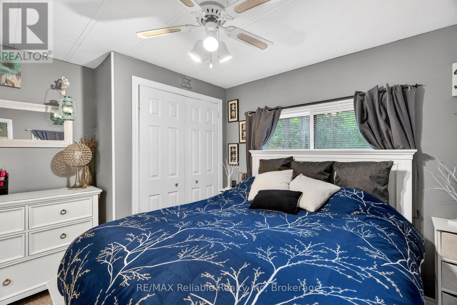 401 SUGAR MAPLE DRIVE - 26