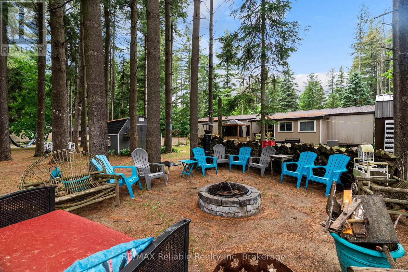401 SUGAR MAPLE DRIVE - 34