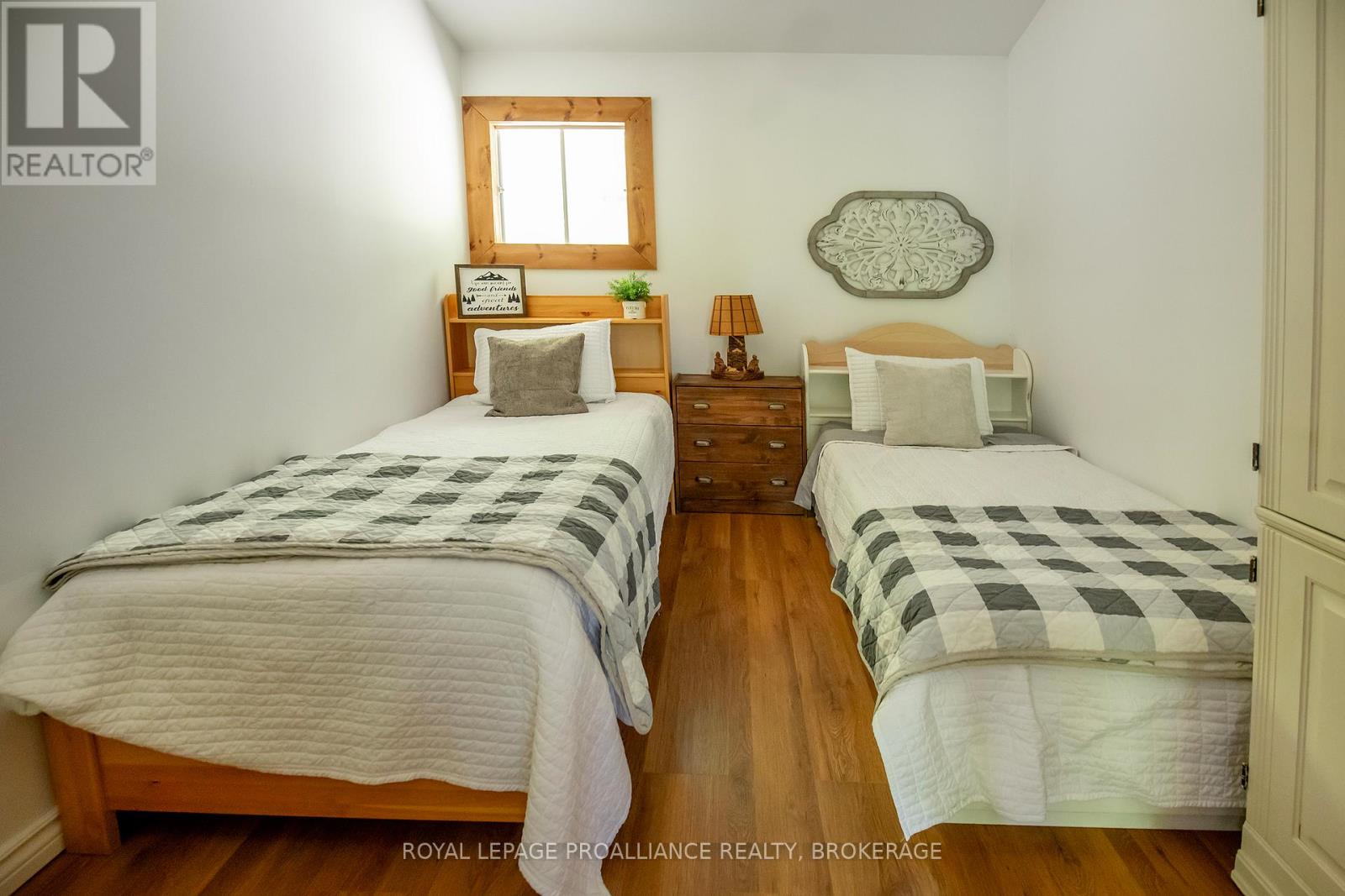 1101 PRICE ROAD - 13