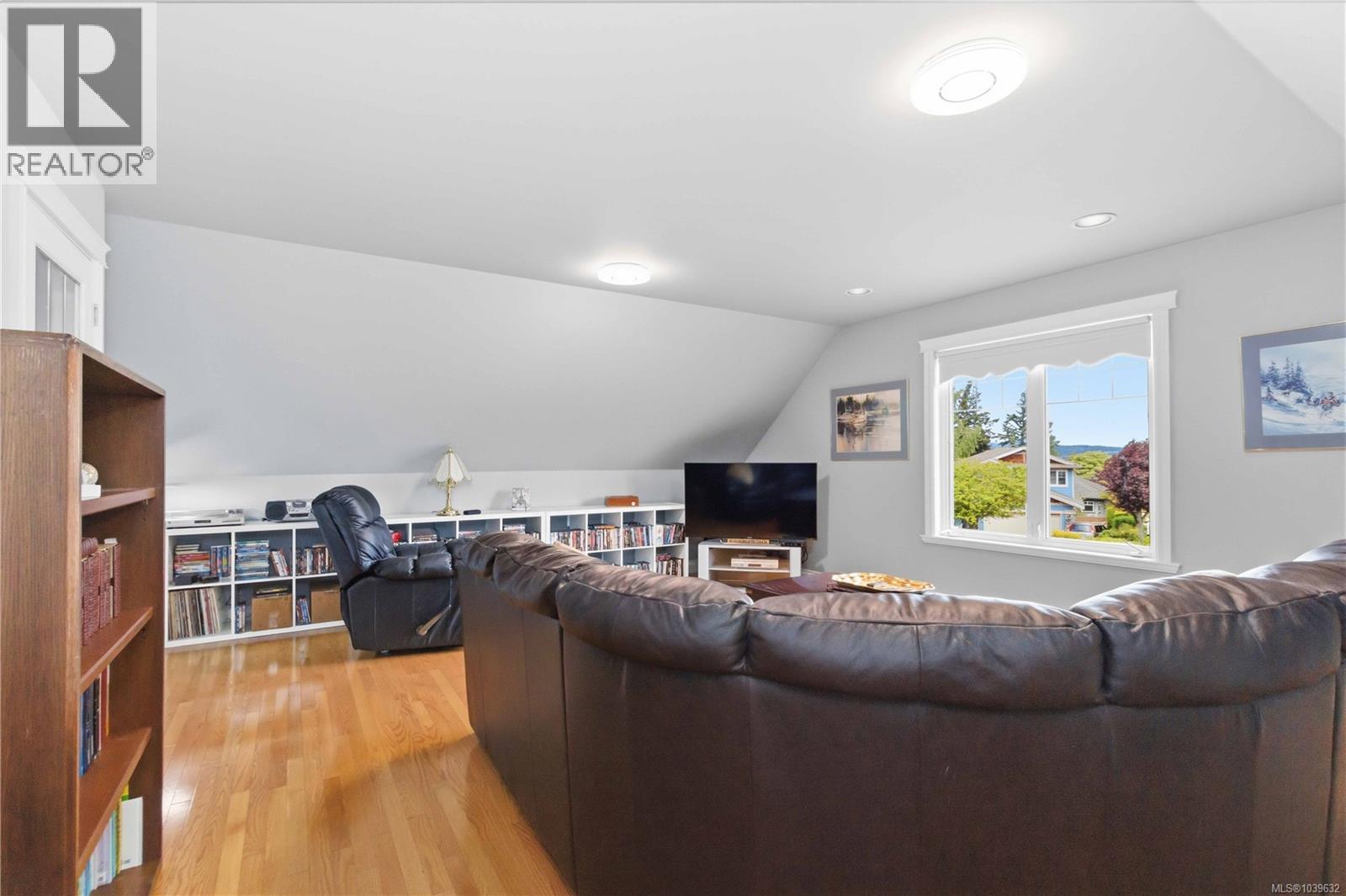 783 Rogers Way - 35